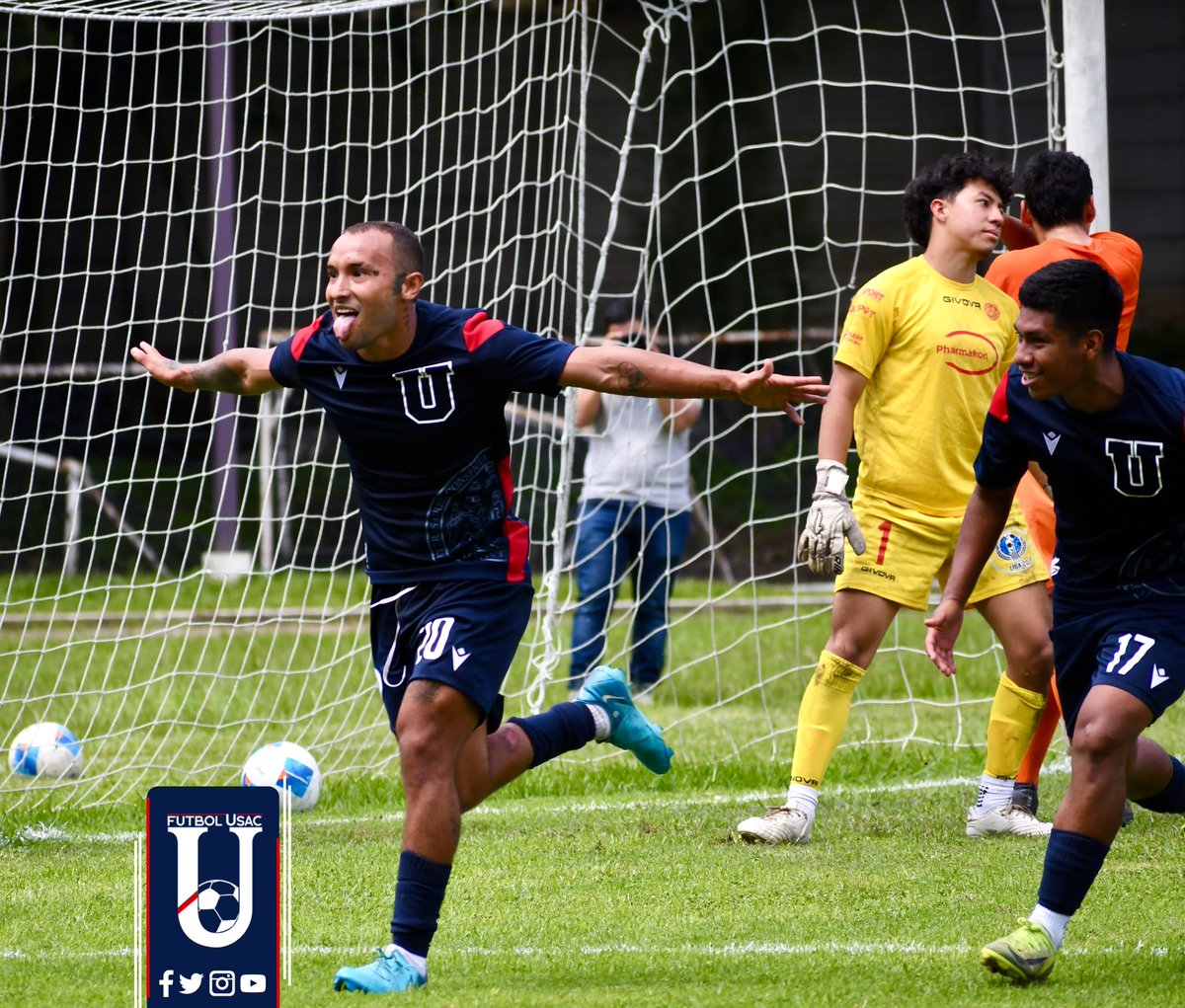 futbolusac's tweet photo. 🔵🔥 ¡La U que juega, la U que golea! 💪🏽⚽️ Triunfo y clasificación a fase final 🚨

🔵 USAC 5-0 Dracco

⚽️⚽️ Kevin Mancilla 
⚽️ José Sitamul
⚽️ Víctor Ortiz 
⚽️ José Pérez 

#VamosU #SomosUSAC #DaleU https://t.co/jVj4Ey9mhj