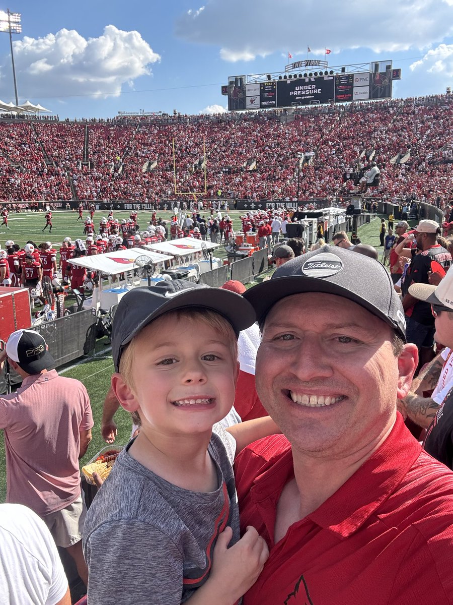 Supporting our guy <a href="/Moussaaa_/">Mahamane🔱</a>  #GoCARDS