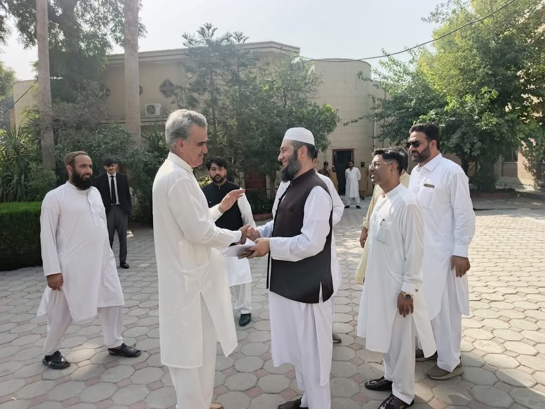 UsmanArbab1's tweet photo. #ANP’s Parliamentary Leader in the #KPAssembly, joined the All Parties Conference to push for the revival of the local government system | 30-09-25
@ANPMarkaz https://t.co/V9XGHI2vOW
