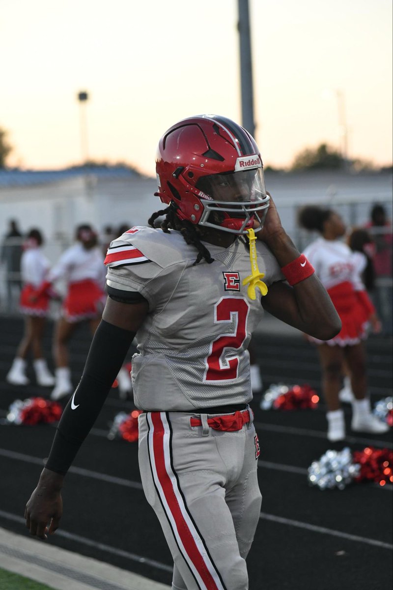 hudl.com/v/2SsPAU
Mid szn highlights!