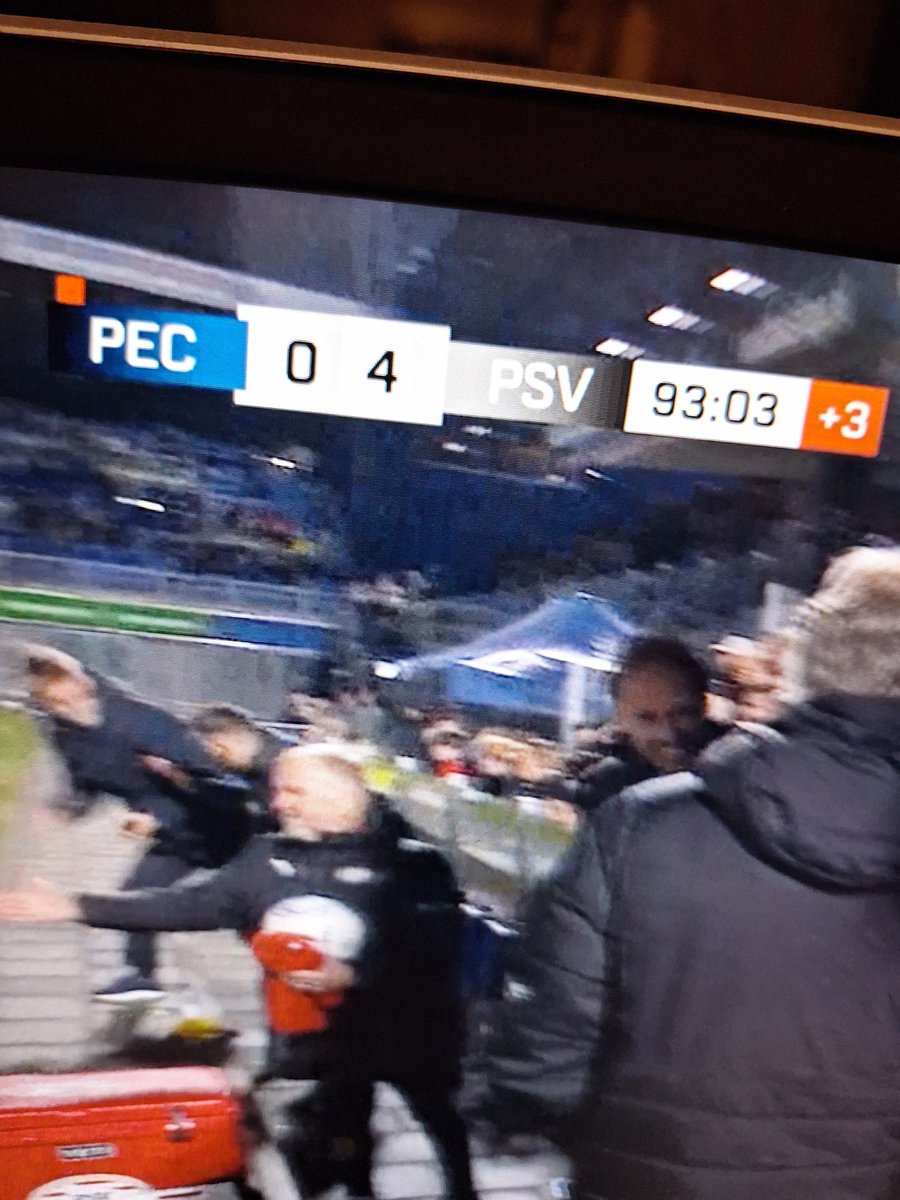 RoodwitPodcast's tweet image. Winst✅️
&apos;0&apos; gehouden✅️
Saibari 4 op rij✅️
Debuut jeugd✅️
Wat vonden jullie van deze wedstrijd? Zet het, met onderbouwing,👇in de comments.
#PSV #pecPSV #zwoPSV #Eredivisie