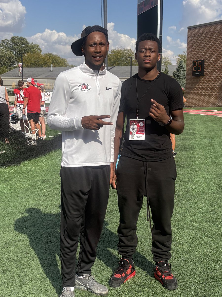 Ashton Johnson tweet media