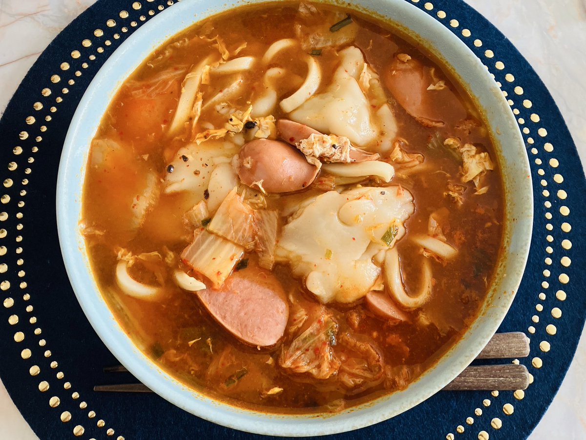 YTR_CHAOS's tweet image. おはようございます！
完全に忘れてました！
キムチうどん！
昨日の
#俺の朝飯