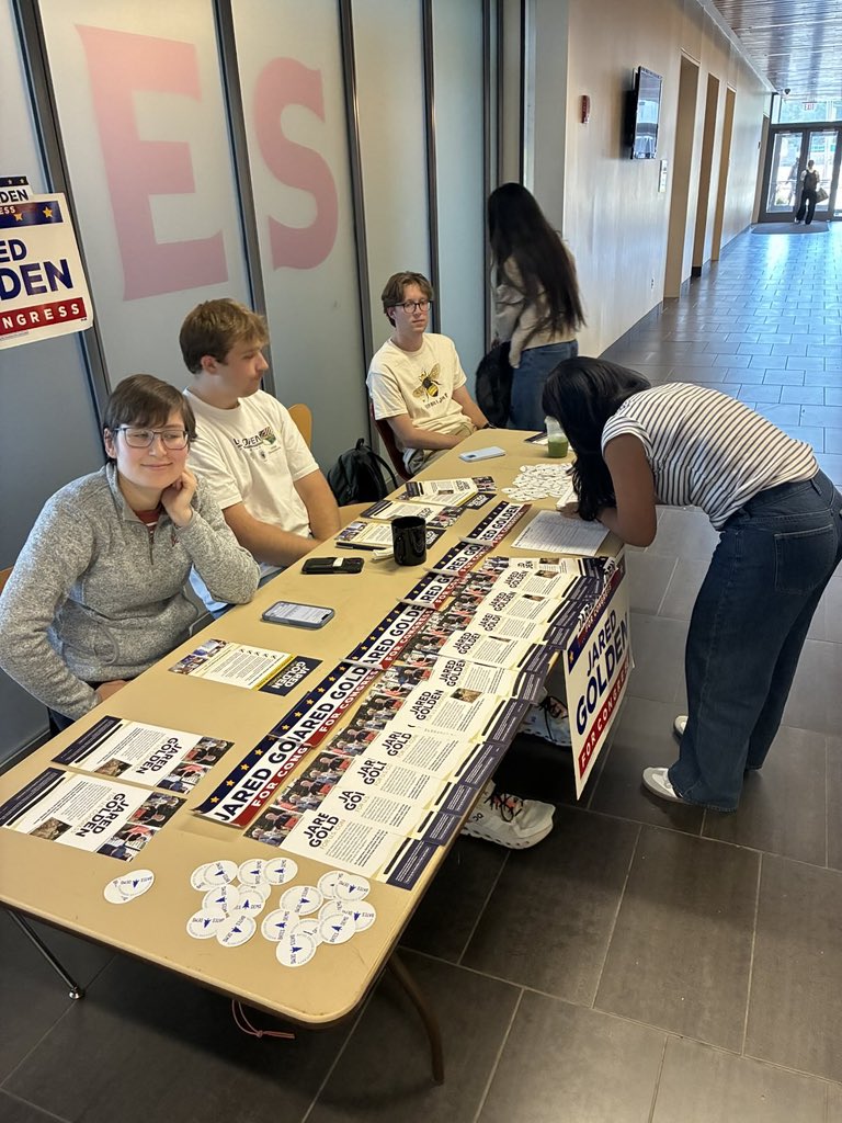 golden4congress's tweet photo. Team Golden has had a great two days canvassing with the Maine Dems and tabling with the Bates College Dems. It’s always good day when we’re connecting with our neighbors! https://t.co/9AJBtKClm6
