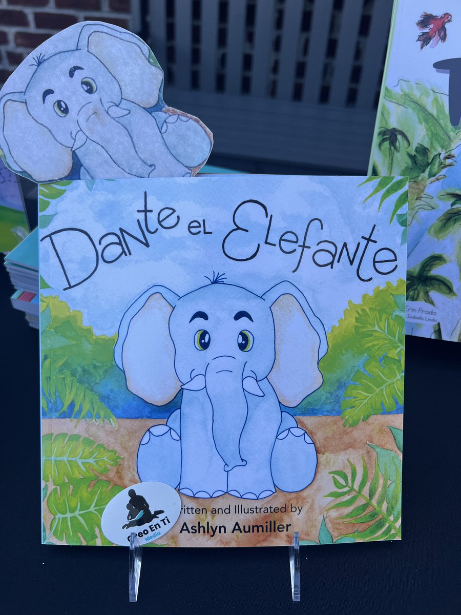 Thank you Hershey Public Library for a GREAT book festival. We enjoy our partnership with the Hershey community! #HispanicHeritageMonth #chocolatetownbookfestival @larapaparo