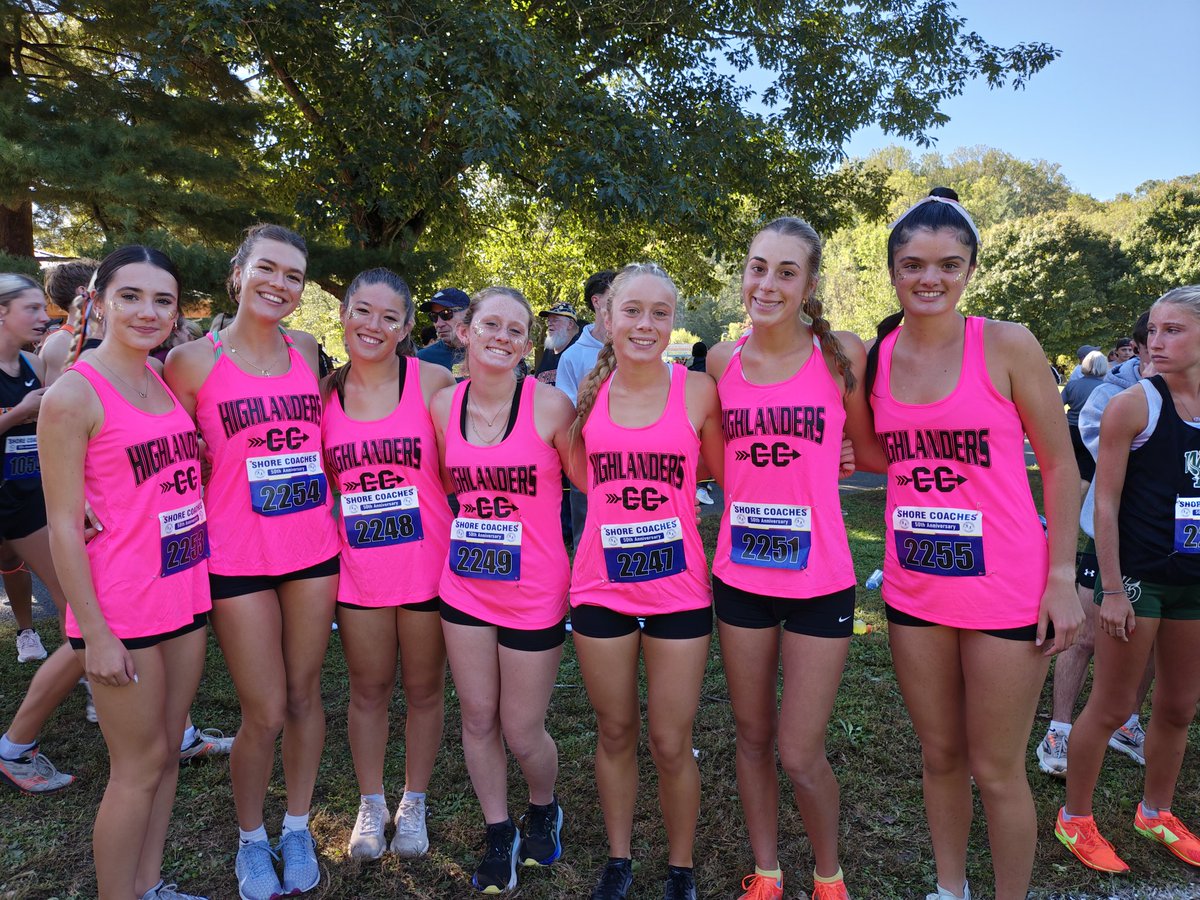 Lady Highlanders came in 4th overall in the New Balance Shore Coaches Invitational in Holmdel. Ciara Clinton placed 5th, Amanda Harvey- 16th and Brenna Traverso -21st overall. #NoeXCuses #AllGritNoQuit @wmathleticdept <a href="/wmhometownpride/">WM Hometown Pride</a>
