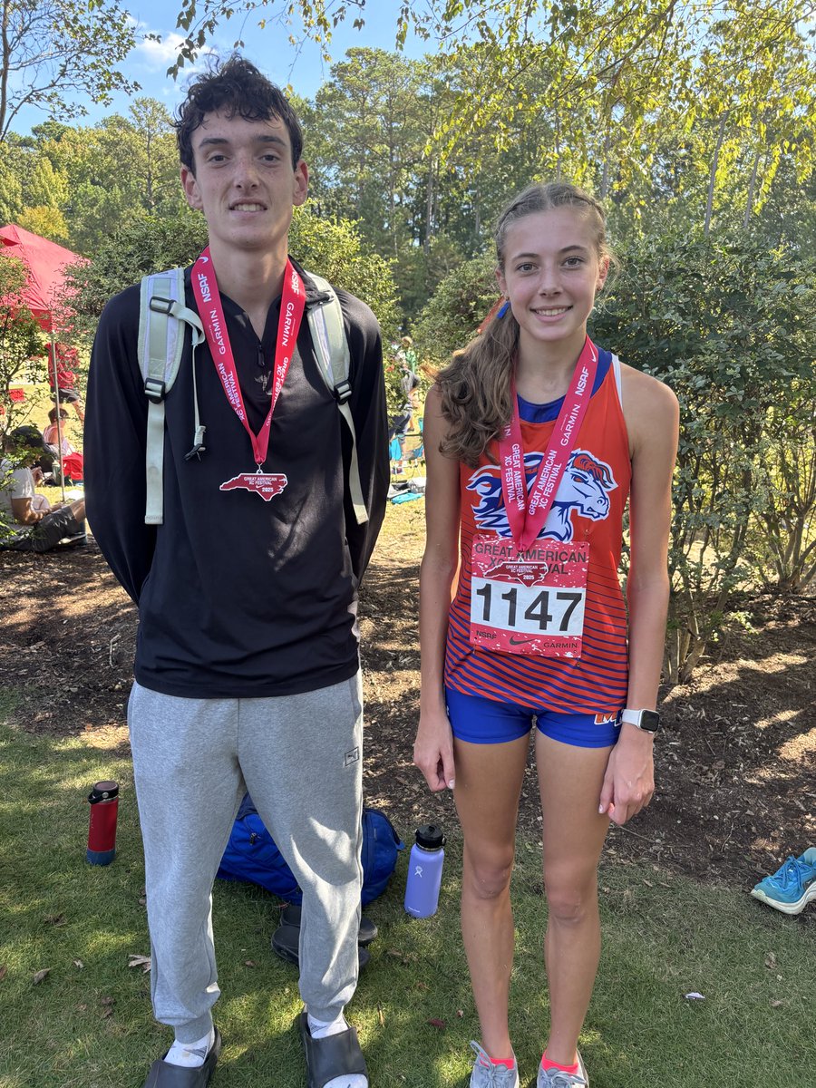 🚨Big day at Great American XC Festival!🚨
Huge PRs across the board + history made:
🏅 Caitlin Kasten – new school record! 17:24 (15th place)
🔥 Michael Rivlin – 2nd fastest in school history! 15:23 (17th place)
Proud of the whole squad! 💙🧡 <a href="/MavAthletics/">Marvin Ridge Athletics</a>