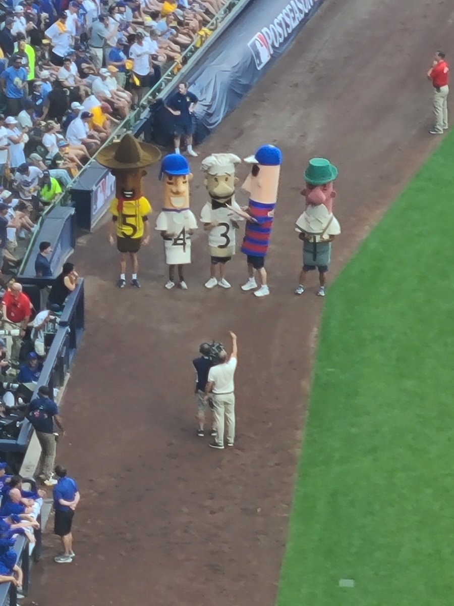 100Percent_Mike's tweet image. Salute our boys in service on this hot ass day