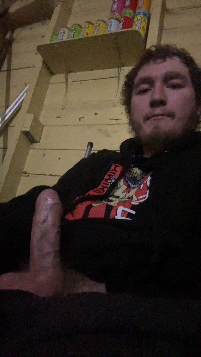 x_DaddyGhost69's tweet photo. Haven’t posted in months!!..so here you go just a little something with a show 😏😉😜..leave me a like and a comment telling me how u like it ..also give me a follow https://t.co/wPa9F3GznD