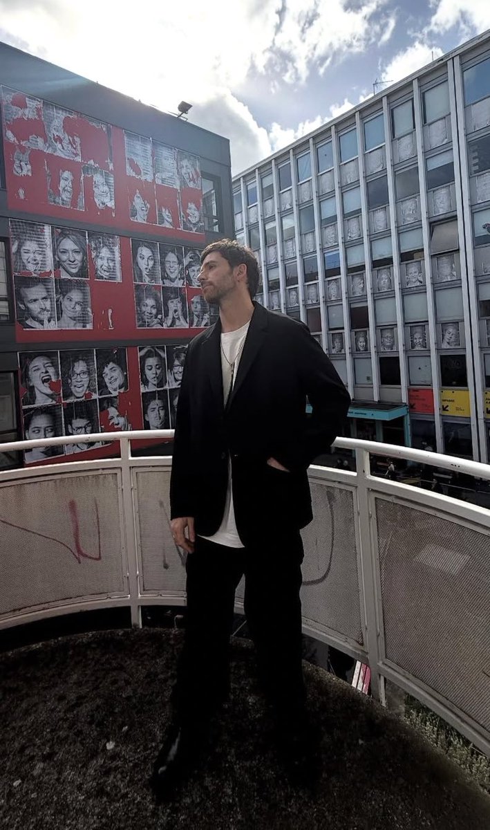 Best of Guy Berryman tweet media