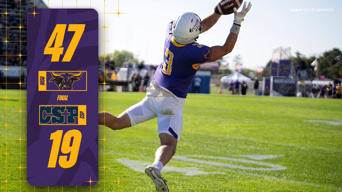 MinnStFootball's tweet photo. Mavericks improve to 5-1 with win at Concordia-St. Paul! #HornsUp https://t.co/BOj6wZ0yi8