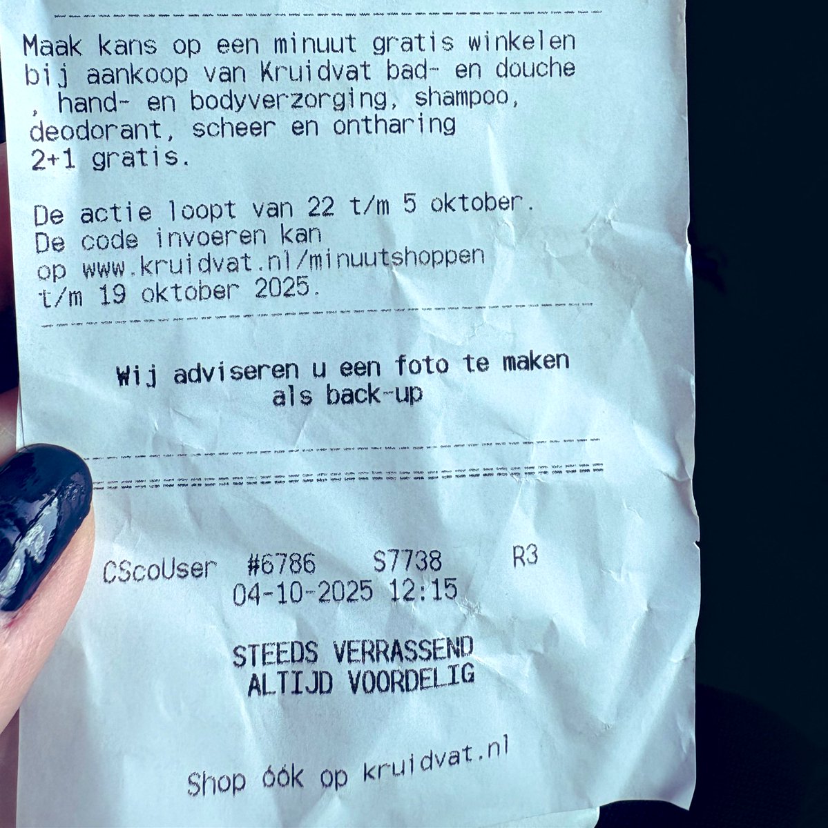 SunshineCheek's tweet image. De actie loopt vanuit de toekomst 😂 #kruidvat