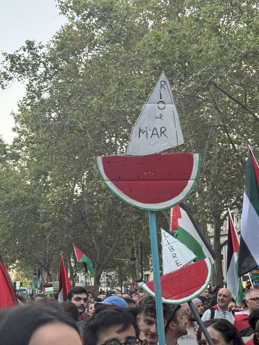 Gracias al pueblo de Madrid por esta demostración de fuerza ante quienes niegan la evidencia: un GENOCIDIO.