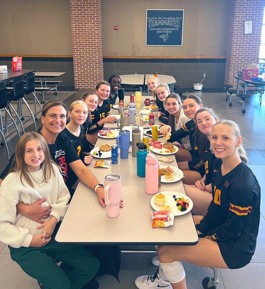 Solid day for the Lady Crimson Pride. 

2-1 overall at the Ashland-Greenwood Tournament. 

The girls shook off a loss, came together, and finished on top. #Crisp