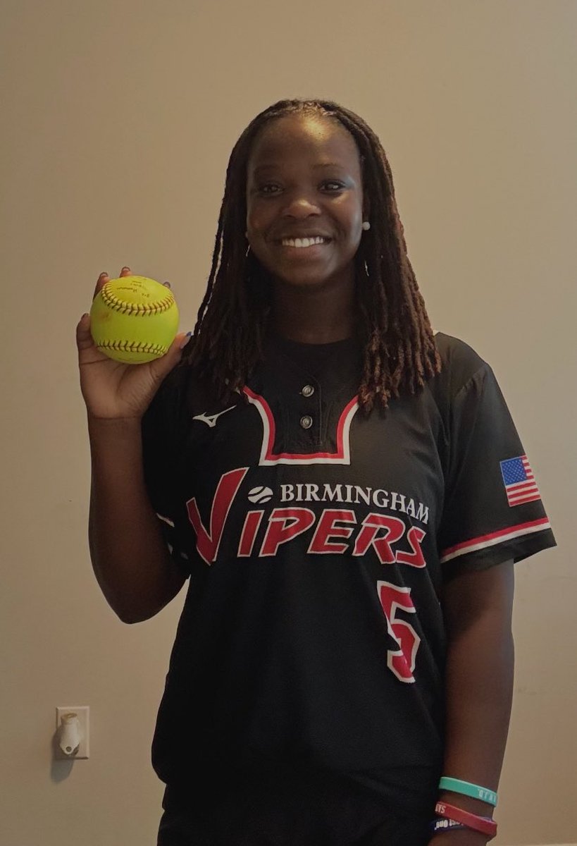 Congrats to <a href="/ddean2027/">deandemeria9@gmail.com</a> on her 💣 in our first tournament this fall! Coaches don’t miss out on this young lady! Great OBP and can hit dingers! <a href="/OleMissSoftball/">Ole Miss Softball</a> <a href="/UGASoftball/">Georgia Softball</a> <a href="/UAB_SB/">UAB Softball</a> <a href="/JC_BobcatsSB/">Jones College SB</a> <a href="/nemccsoftball/">NEMCCSOFTBALL</a>