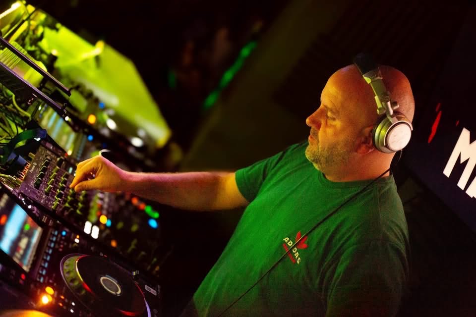 Ryan Maxwell tweet media