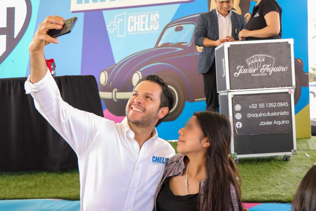 🔴 #ApaseoElGrande 📌 Da <a href="/ChelisOliveros/">Chelis Oliveros</a> primer informe dedicado a infancias: “Ustedes son el corazón de Apaseo”

👀 Ver más 👉 informadordelbajio.com/da-chelis-prim…

#InformadorDelBajío