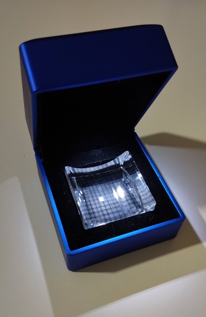 NerkinPixel's tweet photo. The world is more beautiful in pixel art. I received this magic cube called Pixel Crystal courtesy of @pixeluxe88 ✨ #pixeluxe #pixelcrystal https://t.co/vkxDHkw5sd