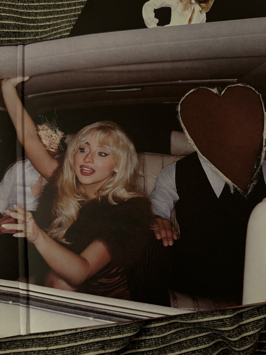 герлс, i’m officially the happiest person today !! 
я наверное ни одной винилке так не радовалась, как этой !😭 наполнение, оформление.. просто нечто ✨✨