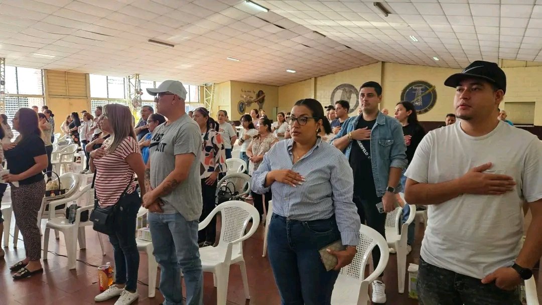 cctemp_ES's tweet photo. Felicitamos al sindicato @sutramitraps por su proceso democrático de elección, donde fue electo el compañero Manuel Sevillano como Secretario General 2025–2026.
¡Sigamos fortaleciendo la unidad sindical! ✊
#CCTEM #UnidadSindical #SUTRAMITRAPS https://t.co/BZTMILXBHu