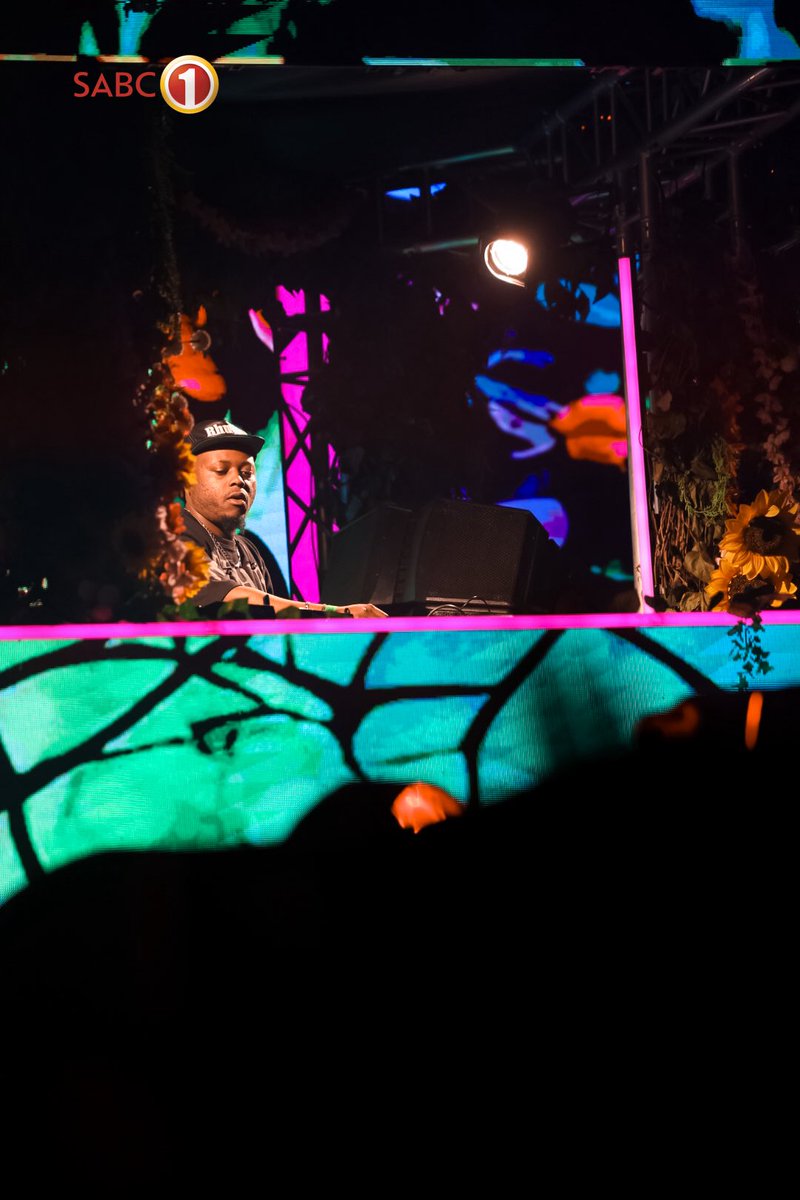 Official_SABC1's tweet image. Kelvin Momo bringing the soul of Amapiano to Spring Fiesta! #SpringFiesta @SpringFiestaSA