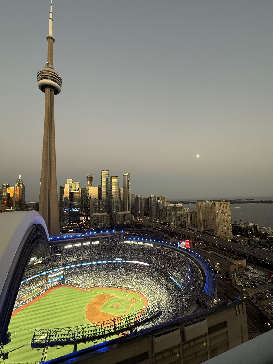 Meesh Beer 🇨🇦🤬⚾️🏁♍️ tweet media