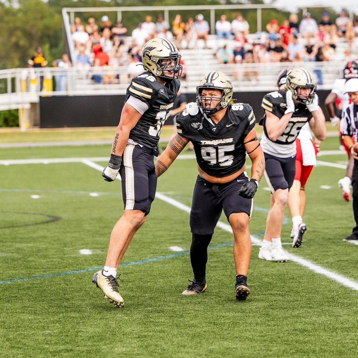 AUTrojansFB's tweet image. The fun is in the winning😤

#AUthentic #ChargeOn