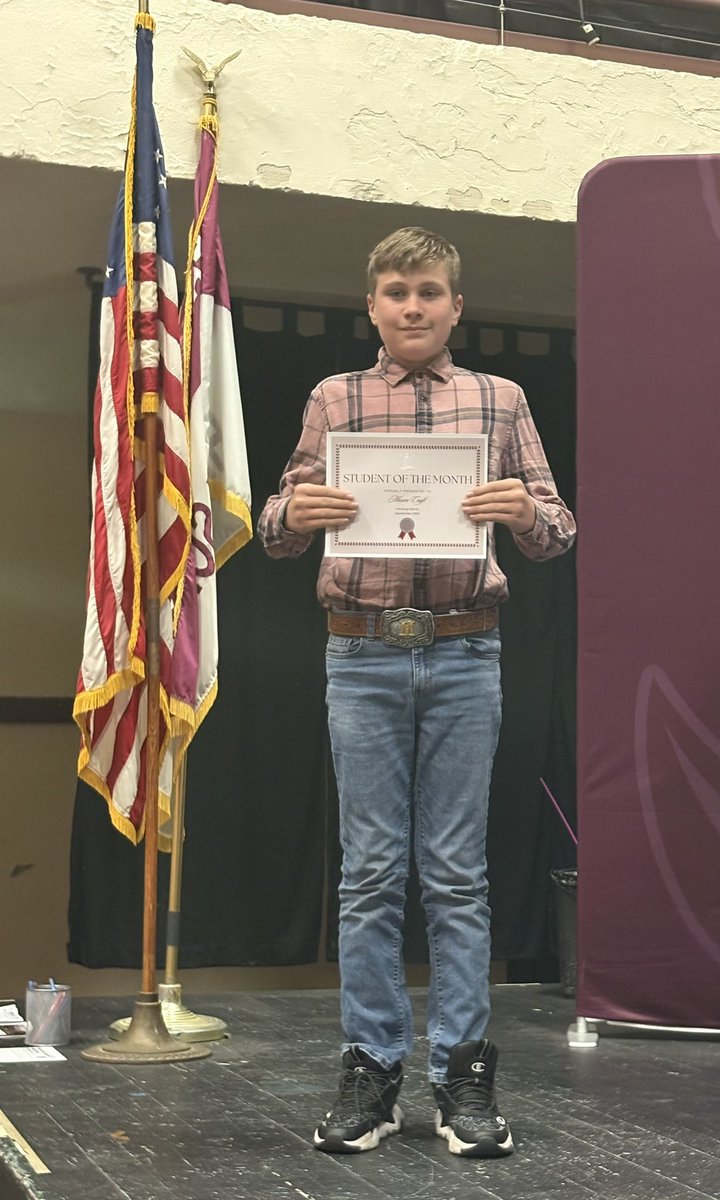 FHHSPrincipal tweet media