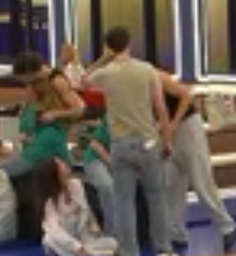 BertaGo43510376's tweet photo. CREO QUE ES EL PRIMER ABRAZO QUE VEO DE OLIVIA Y CRESPO
PERO QUE MONOS 🥹
#OTDirecto4O 
#SalvarAMax https://t.co/Bl4HlGsnoO