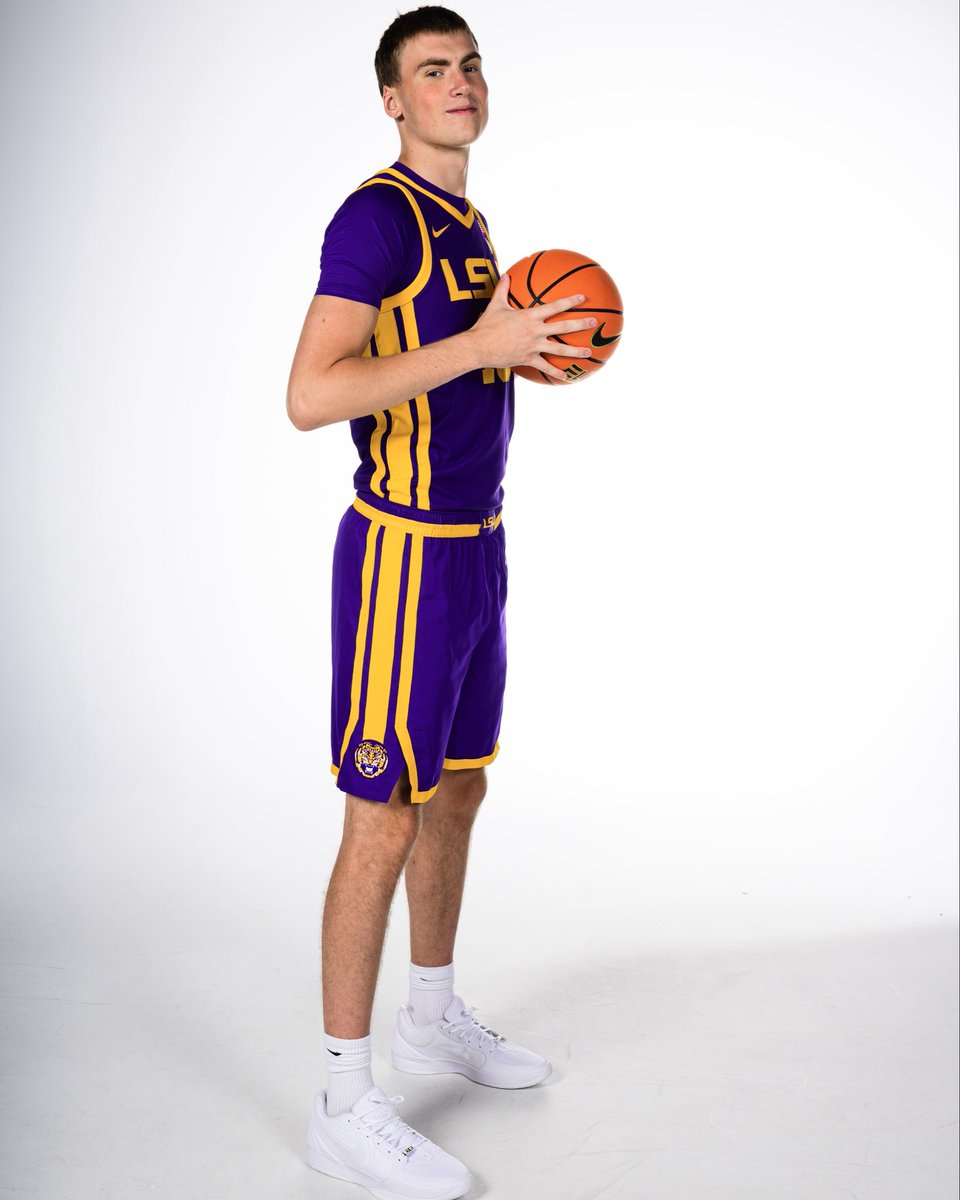 LSU Basketball tweet media