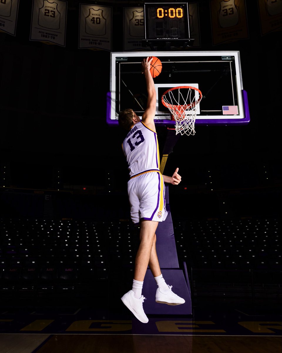 LSU Basketball tweet media