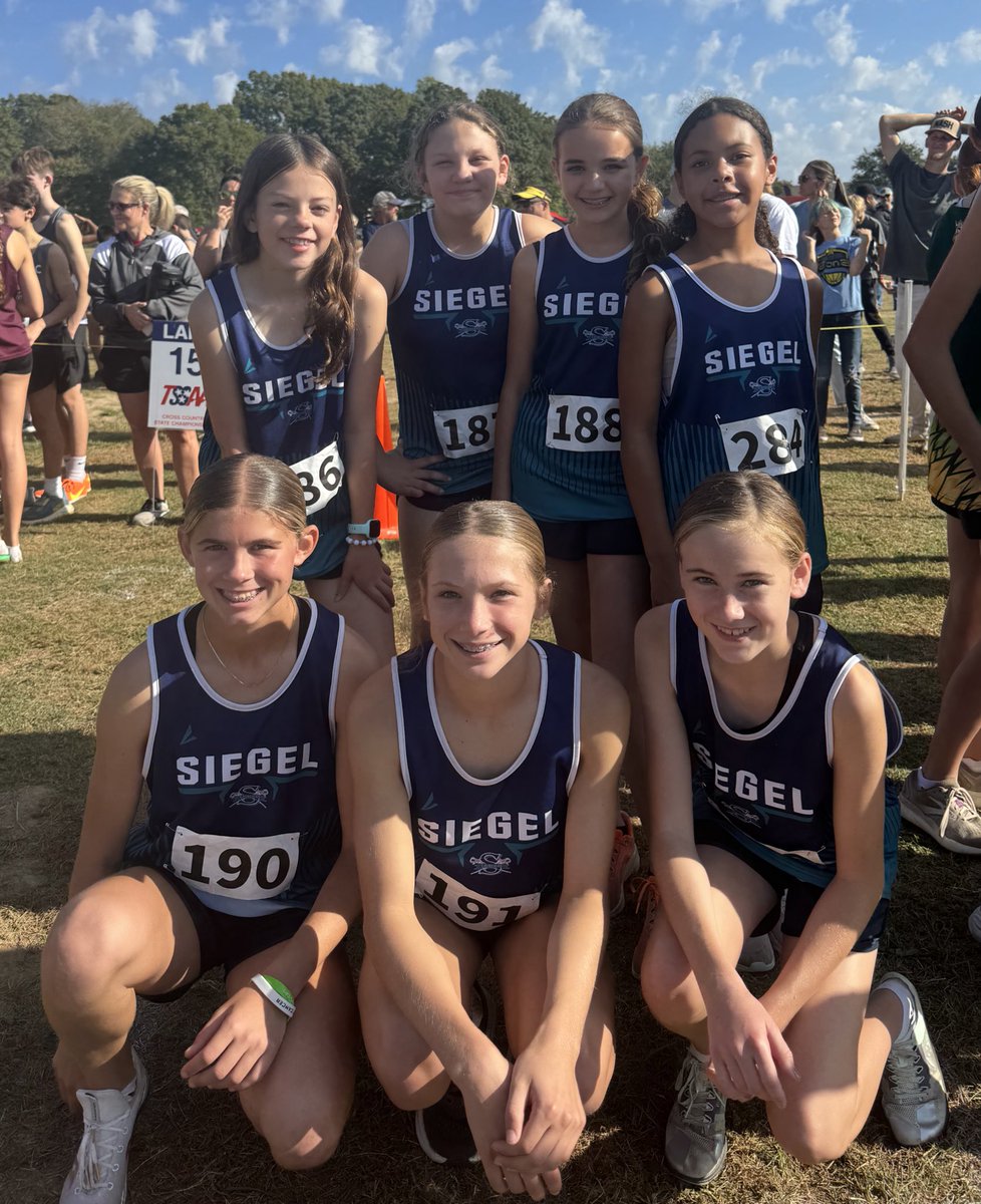 mrs_cheuvront's tweet photo. Congratulations to @SiegelMiddle Cross-Country at the TMSAA State AAA Race! Girls Team 9th
Boys Team 12th
And a 5th place finish by sixth grader Aleeya Pilkington!
Way to go, Cavaliers!!!! @StoeckerKim https://t.co/DIestjrNcm