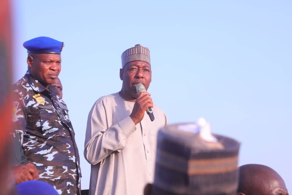 dauda_iliya's tweet photo. Banki: Zulum Strengthens Security of Borno Border Town, to Resettle 3 Additional Communities

@BornoGovt Borno State Governor, Professor Babagana Umara @ProfZulum Zulum, has assured residents of the border town of Banki that robust security measures will be implemented to protect the area from further attacks by Boko Haram insurgents.

Governor Zulum who is on a working visit to the town on Saturday was greeted by a large and enthusiastic crowd. 

He commended the people for their courage and resilience in the face of a recent attack, urging them not to be disheartened.

“I purposely came to Banki to salute your courage; your act of bravery is really encouraging,” Governor Zulum stated. “We should not allow a few bad elements to displace this town whose businesses and economic activities have been thriving.” 

He added, “I want to assure you that the insurgents will not succeed, Insha'Allah. We will strengthen the security of this border town and will support our youth volunteers, hunters, and vigilantes to further fortify this area.”

As part of his ongoing post-conflict recovery programme, the governor also announced the planned resettlement of three communities, Kumshe, Tarmu’a and Bula Yobe in Bama local government area.

“Kumshe, Tarmu’a and Bula Yobe will be resettled. The people deserve a dignified life and we are committed to delivering it,” he affirmed.

Governor Zulum also confirmed that the rehabilitation of Banki road has commenced, with 30 trucks already deployed to repair the dilapidated route.

He called on the people, particularly the youths, to actively participate in the ongoing voter registration exercise for the betterment of the society.

Similarly, Governor Babagana Zulum also addressed traders at the Banki Market where he urged them to be vigilant and cooperate with security agencies for sustainable peace in the area.