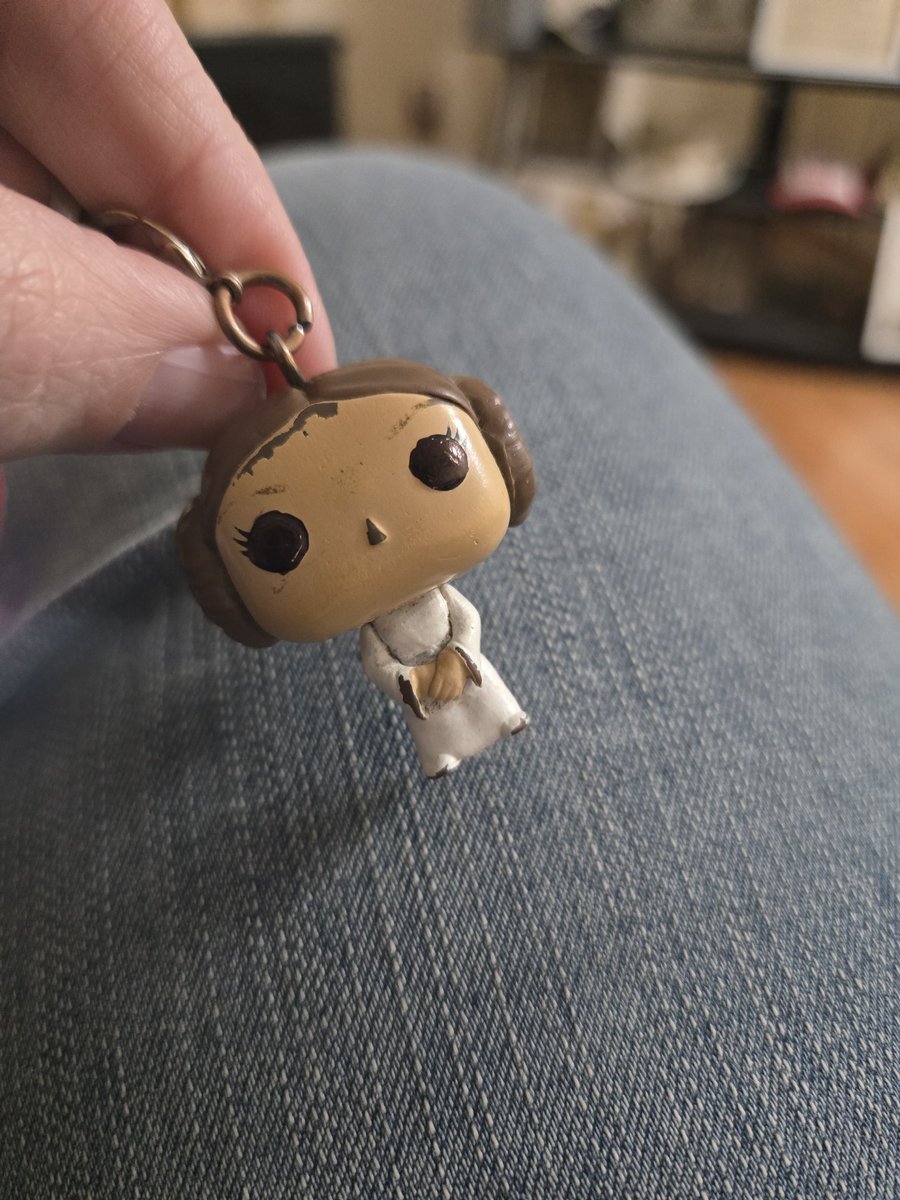 One day I'm finally going to replace her and stop redrawing her eyes back in with a sharpie. (Today wasn't that day) #StarWars #Leia #Funko <a href="/OriginalFunko/">Funko</a>