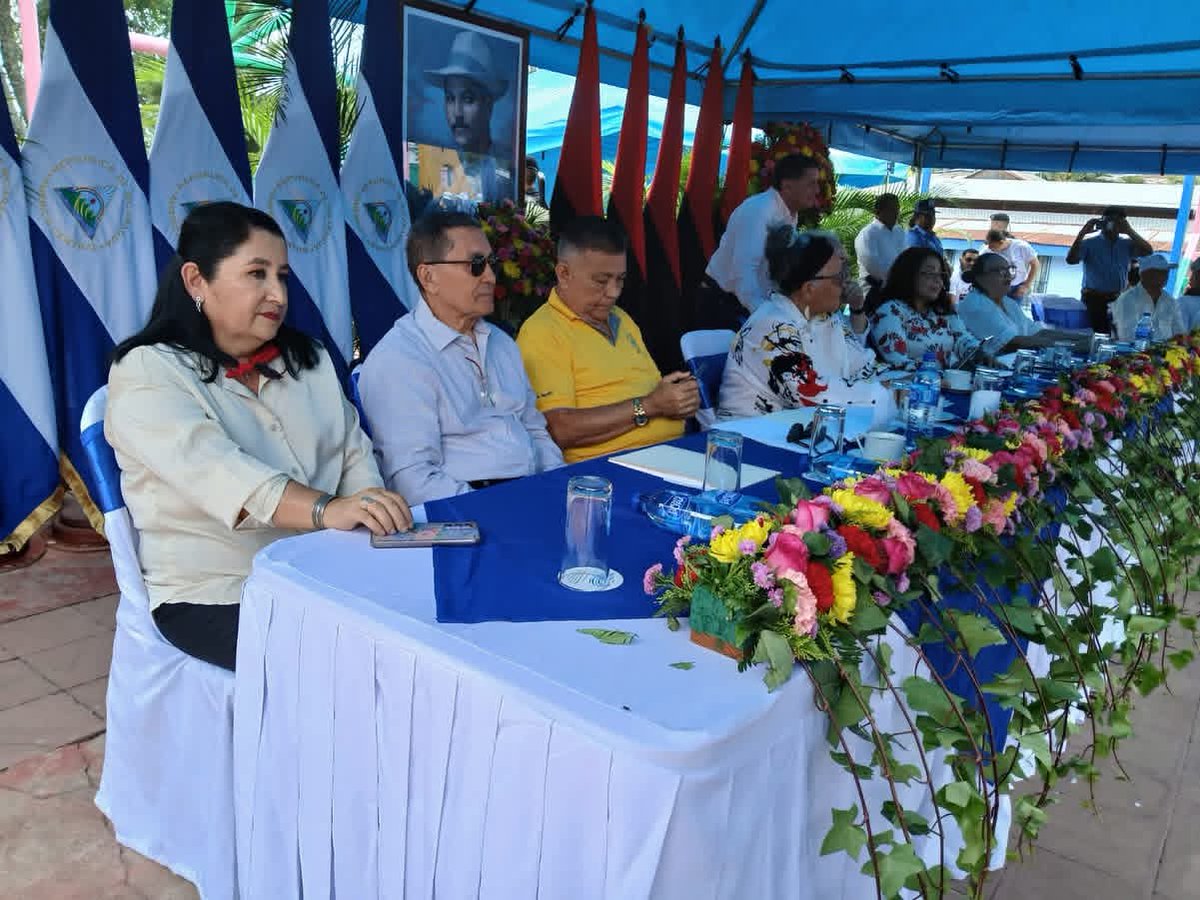 Asamblea Nacional aprobó por unanimidad en sesión especial desde La Concordia, Jinotega, la iniciativa de Ley Creadora de la “Orden Héroes de la Paz”, una ley que reconoce el heroísmo de los héroes y mártires, el derecho y el deber de las familias a preservar la paz.