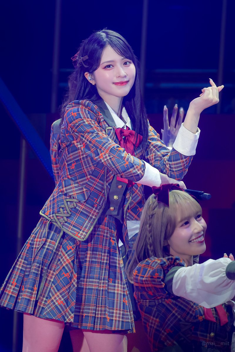 ＝LOVE 佐々木舞香　サンタ衣装2024 直筆　生写真　チュウ Amazon.co.jp: =LOVE イコラブ 生写真 佐々木舞香 アリーナ