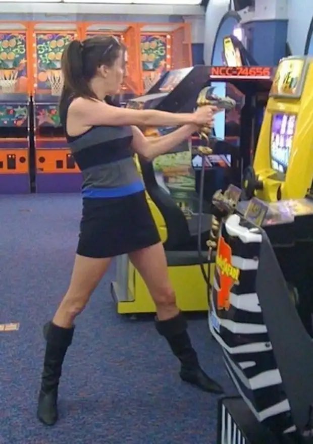 ProgressiveVic's tweet image. Brianna auditioning to join the IDF