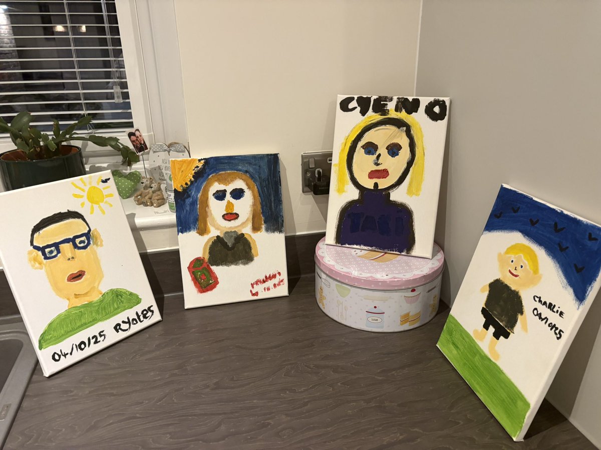 Rebecca Yates tweet media