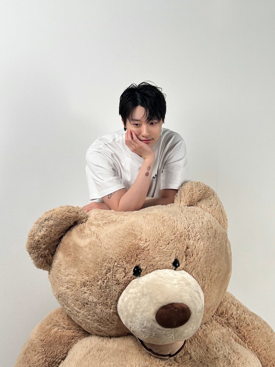 woodzhourly's tweet photo. #WOODZ #우즈 #조승연 #SEUNGYOUN https://t.co/SP2ODCafMz