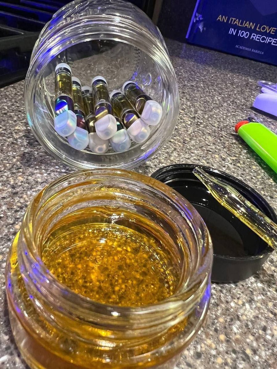 MacDwayne13's tweet image. DMT VAPE CARTS 🙌🔥🔥