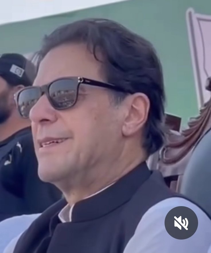 SabeeKazmi786's tweet photo. 25 کروڑ لوگوں کی امید کو سالگرہ مبارک۔۔اللہ خان کو لمبی زندگی اور صحت عطا کرے۔
#HappyBirthdayImrnKhan https://t.co/YZO00w3lB9