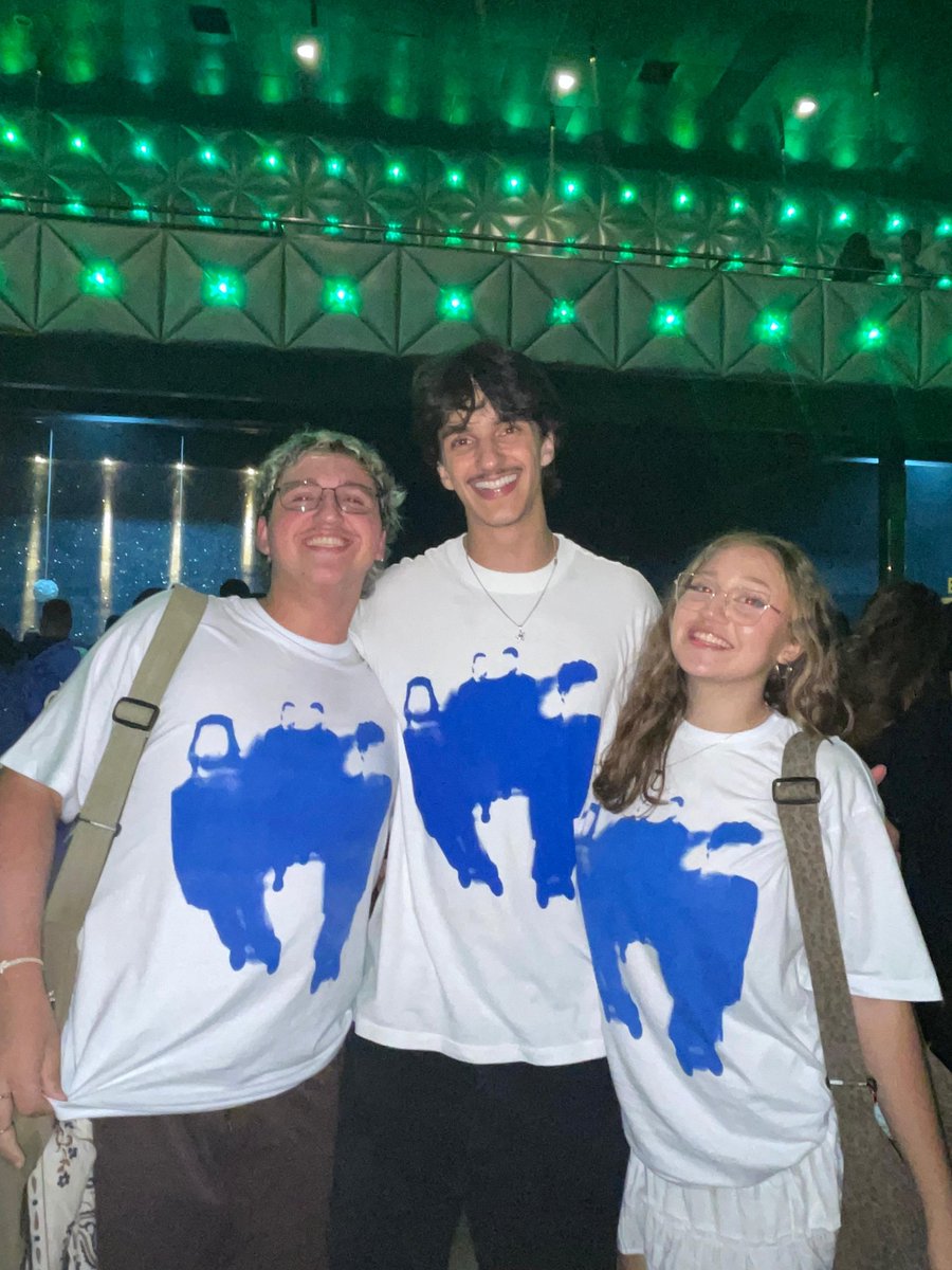 ninaricciardell's tweet image. twins and @math_theodoro 
✨️✨️✨️