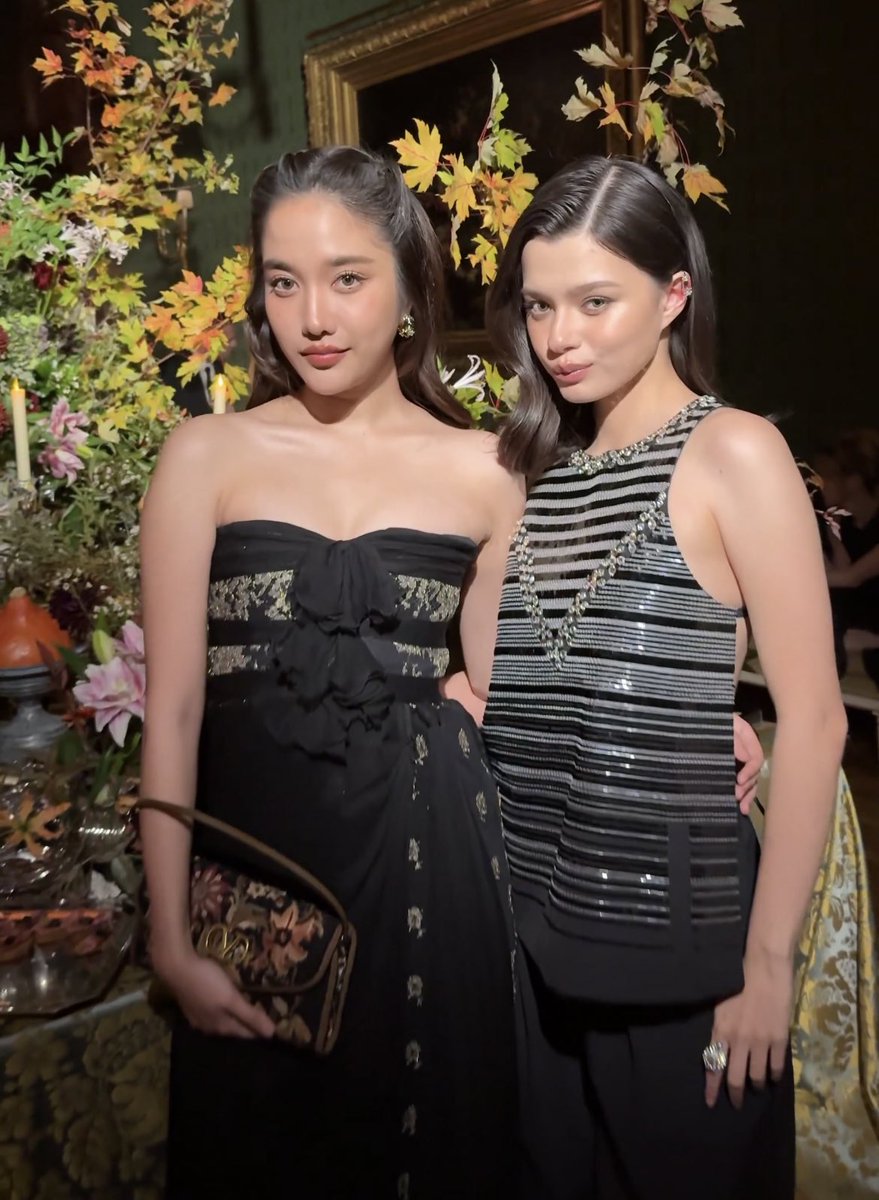 FREENBECK OFFICIAL (@freenbeckfc) on Twitter photo คู่สร้าง คู่สม 🌷🪽
<a href="/BoF/">The Business of Fashion</a> <a href="/CHANEL/">CHANEL</a>
<a href="/ValentinoTH/">MaisonValentino_TH</a> <a href="/MaisonValentino/">Valentino</a>
<a href="/AngelssBecky/">Becky Armstrong</a> <a href="/srchafreen/">P'freen (real)</a>
SAROCHA REBECCA AT BOF500GALA
#FreenBeckyBoFClassof2025
#FreenIsBoFClassof2025
#BeckyIsBoFClassof2025
#BoF500 คู่สร้าง คู่สม 🌷🪽
<a href="/BoF/">The Business of Fashion</a> <a href="/CHANEL/">CHANEL</a>
<a href="/ValentinoTH/">MaisonValentino_TH</a> <a href="/MaisonValentino/">Valentino</a>
<a href="/AngelssBecky/">Becky Armstrong</a> <a href="/srchafreen/">P'freen (real)</a>
SAROCHA REBECCA AT BOF500GALA
#FreenBeckyBoFClassof2025
#FreenIsBoFClassof2025
#BeckyIsBoFClassof2025
#BoF500