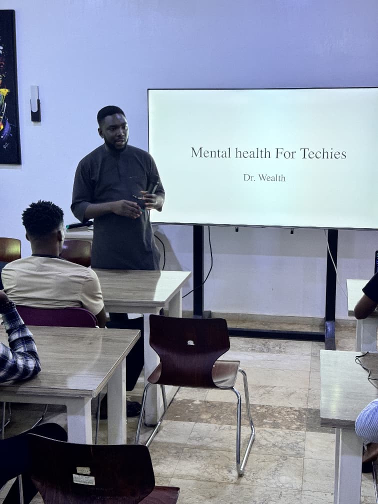 the_buidl's tweet image. Our Health &amp;amp; Wellness Workshop Recap

We began with an engaging session on Health and Lifestyle, exploring habits that shape our wellbeing

The second session focused on Mental Health, highlighting what mental health means to different people, how to manage stress and find…