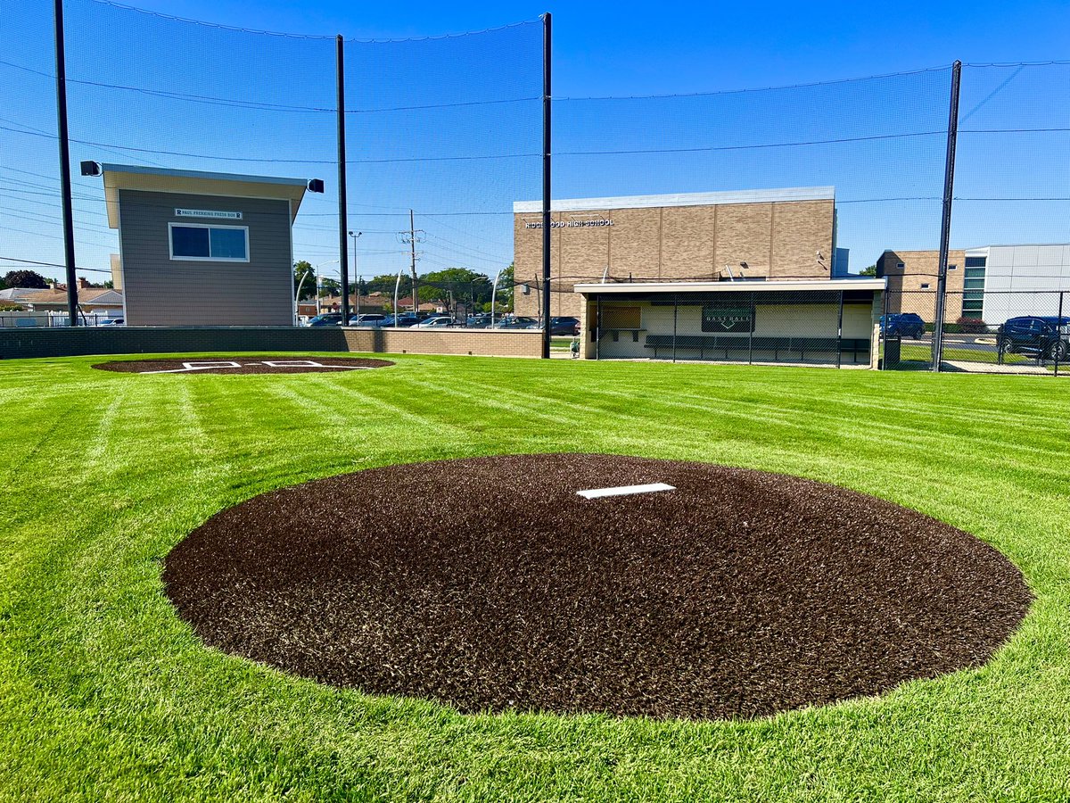 RHSbaseball234's tweet image. The Varsity Baseball Field Upgrades at Ridgewood High School are looking incredible this fall 🍁⚾️.
Exciting times for our players, families, and community!
#RidgewoodBaseball #RebelPride