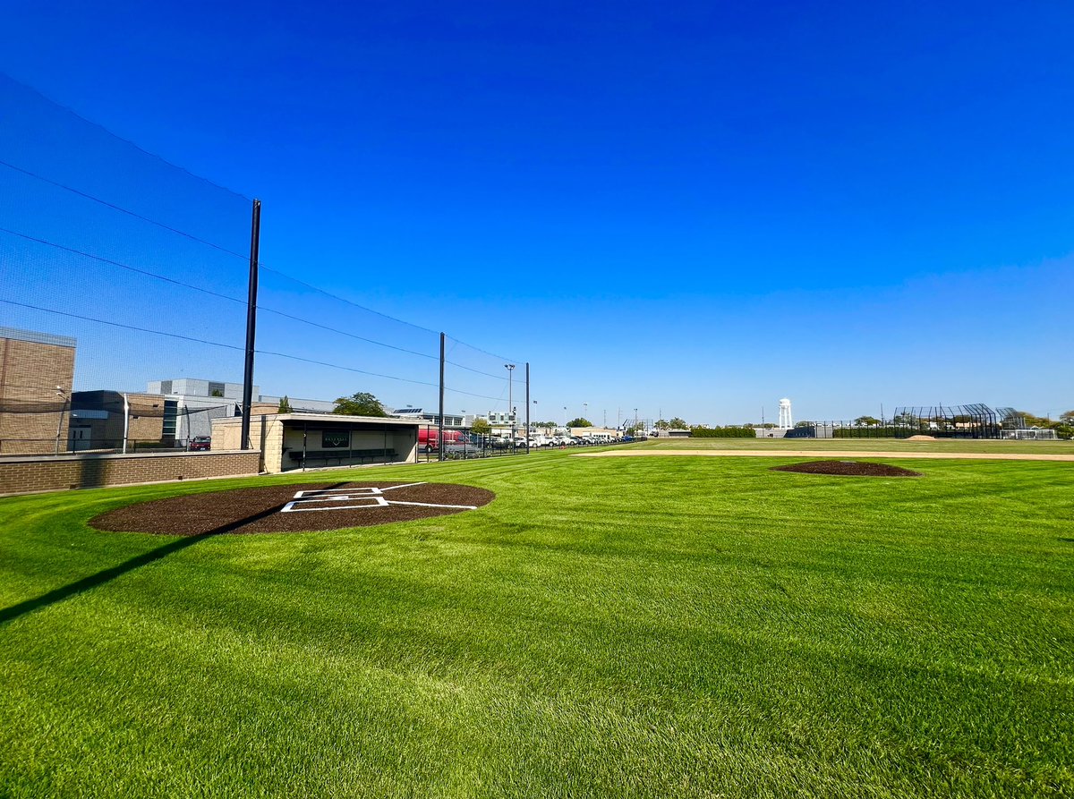 RHSbaseball234's tweet image. The Varsity Baseball Field Upgrades at Ridgewood High School are looking incredible this fall 🍁⚾️.
Exciting times for our players, families, and community!
#RidgewoodBaseball #RebelPride