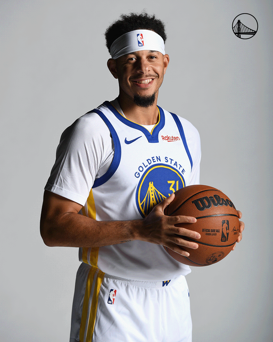 warriors's tweet photo. Then &amp; Now https://t.co/YLJbiO70C2