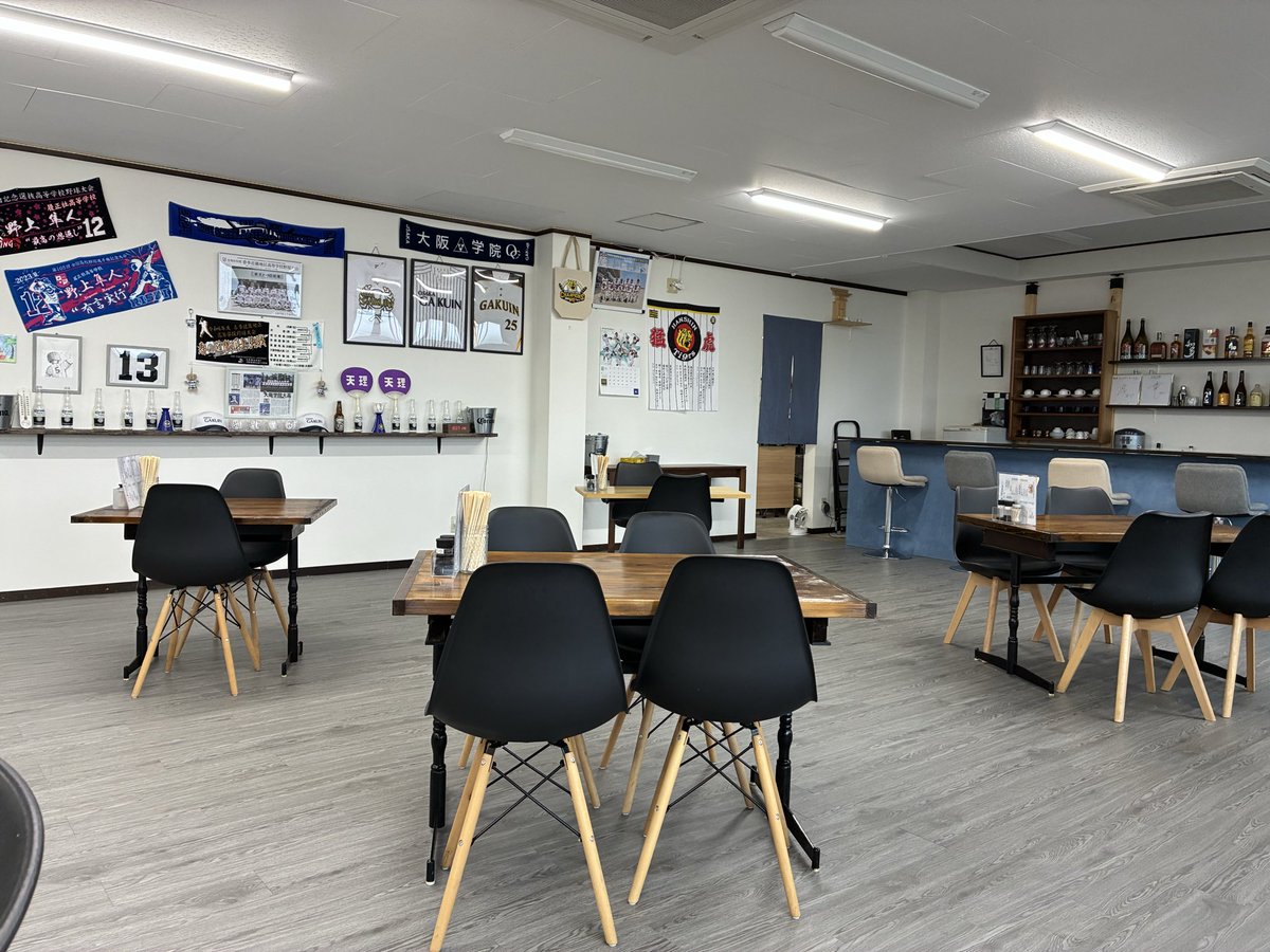 endokozue12's tweet photo. 【地域活性】
隣り町の地域盛り上げに力を注がれているご夫婦にお会いしにいきました。
#とよかわマルシェ さん
今後やりたい事など夢いっぱいのお話しを聞き、私たちにできることはないかとお話させてもらいました。
打合せ場所は #NINESTAR ナインスターさん。
#大阪府茨木市 https://t.co/1fWI5g5hJF