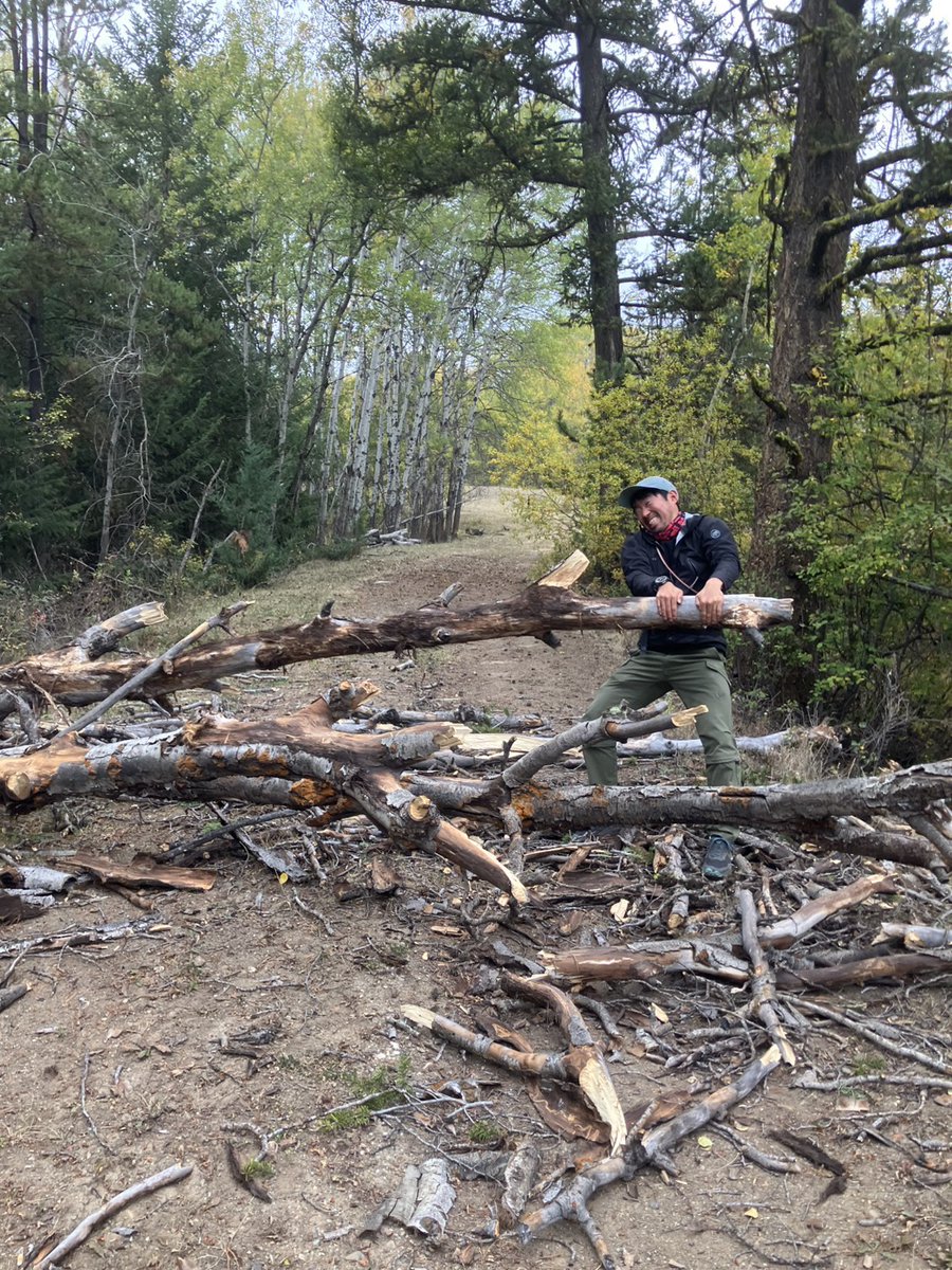 eastwind_mgr's tweet photo. 【Expedition Canada】
時に選手以上にハードモードなレベリングのチームメディア
#arws #adventurerace #expeditioncanada #eastwind #イーストウインド #アドベンチャーレース https://t.co/RpD97v70FL