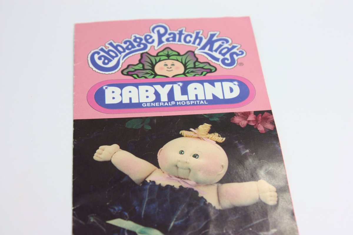 ImagineThatBaby's tweet image. #Cabbage #Patch #Kids Babyland #Brochure
etsy.com/listing/124580…
